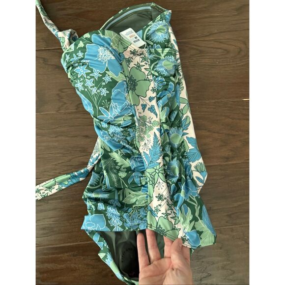 NEW Kitty & Vibe Halter One Piece Swimsuit Blue Green Floral Large - Picture 2 of 8